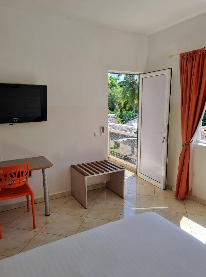 Kokoloko Hotel Ambatoloaka  Eksteriør billede