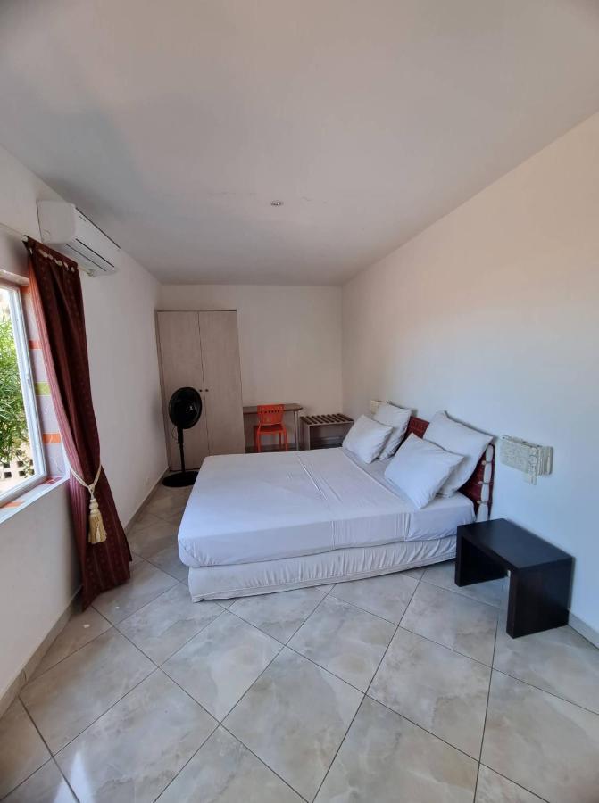Kokoloko Hotel Ambatoloaka  Eksteriør billede
