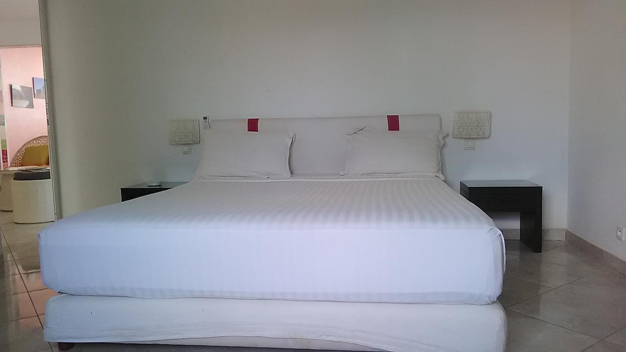 Kokoloko Hotel Ambatoloaka  Eksteriør billede